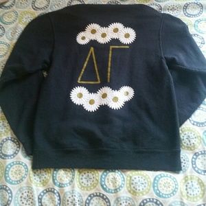 Delta Gamma DG- quarter zip
